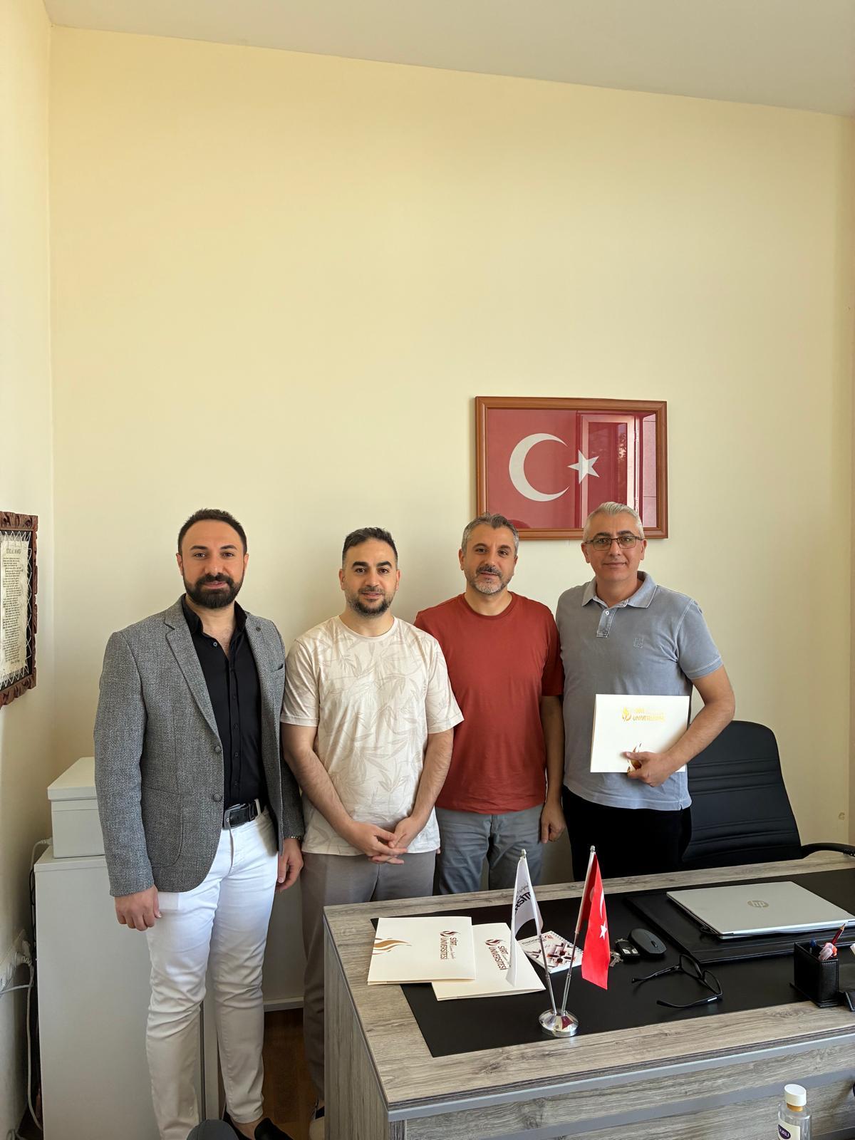 Meslek Yüksekokulumuzda Yönetim Hizmet Belgeleri Takdim Edildi